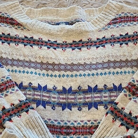 American eagle outfitters‎ wool blend tan, red and blue winter pattern sweater - Picture 4 of 6